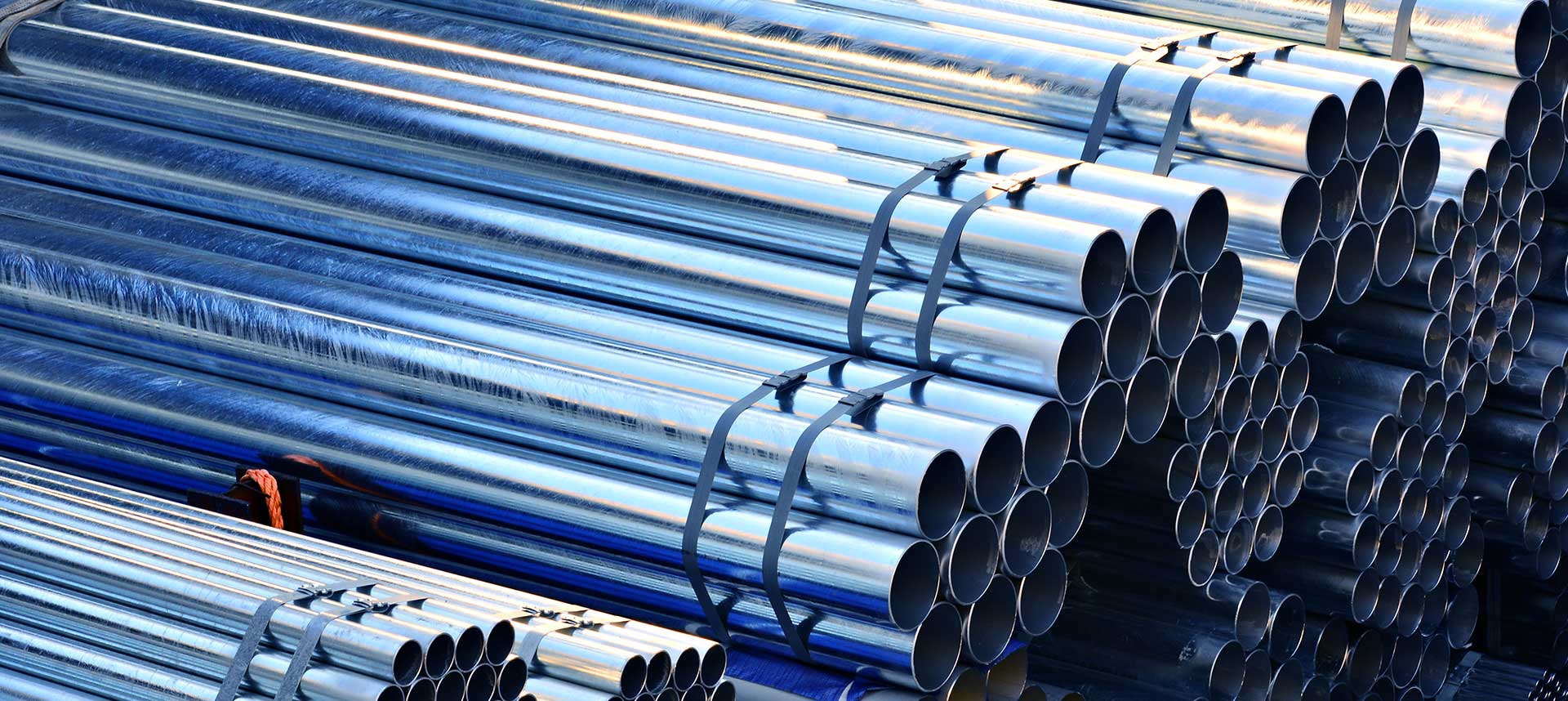 How To Maintain And Store Stainless Steel Pipes